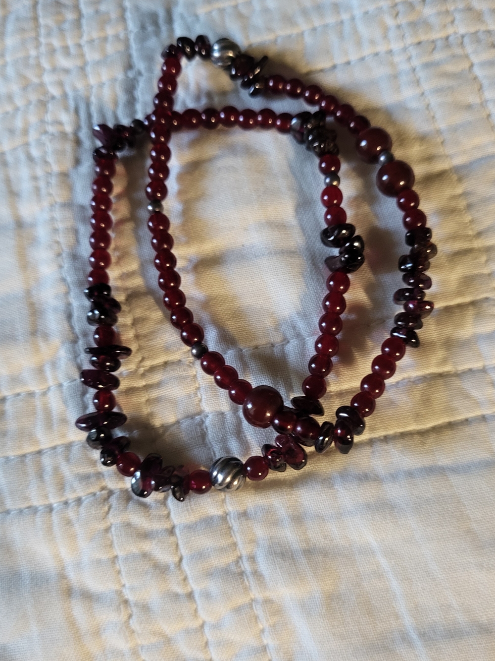 2 Silpada Garnet Glass And Silver Bead Stretch Bracelets B1703